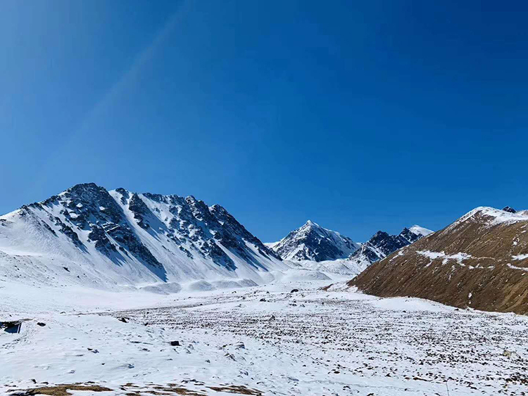 雪山